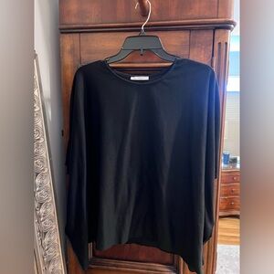 Black loose top by Zara